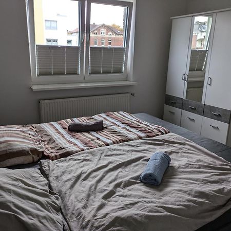 Schoene Einfache Ferienwohnung Zwischen Stadt Und Meer Wilhelmshaven Esterno foto