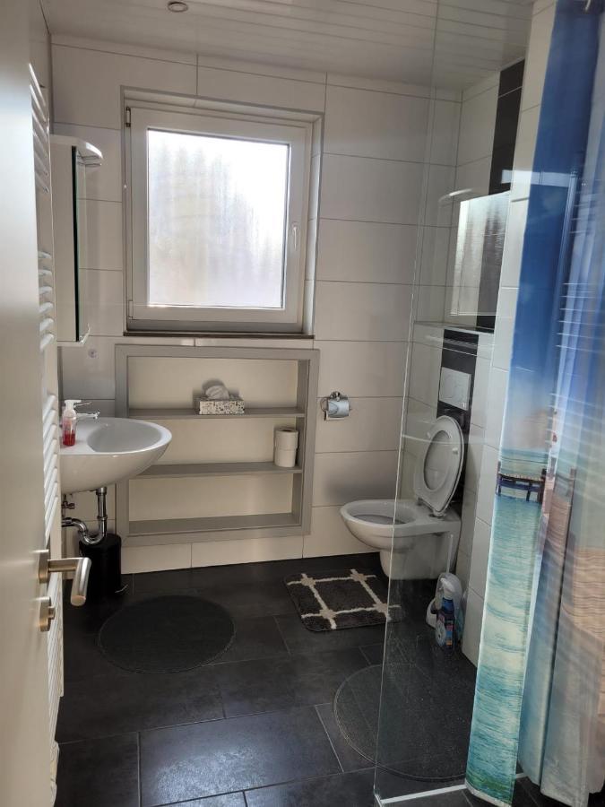 Schoene Einfache Ferienwohnung Zwischen Stadt Und Meer Wilhelmshaven Esterno foto